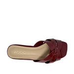 Sandalias slip on Dariana para mujer color vino