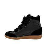 Sneakers Mustang para mujer color negro
