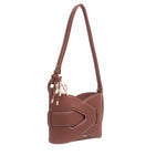 Cartera crossbody Femi para mujer color tan