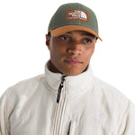Gorra Mudder Trucker para unisex color verde y anaranjado